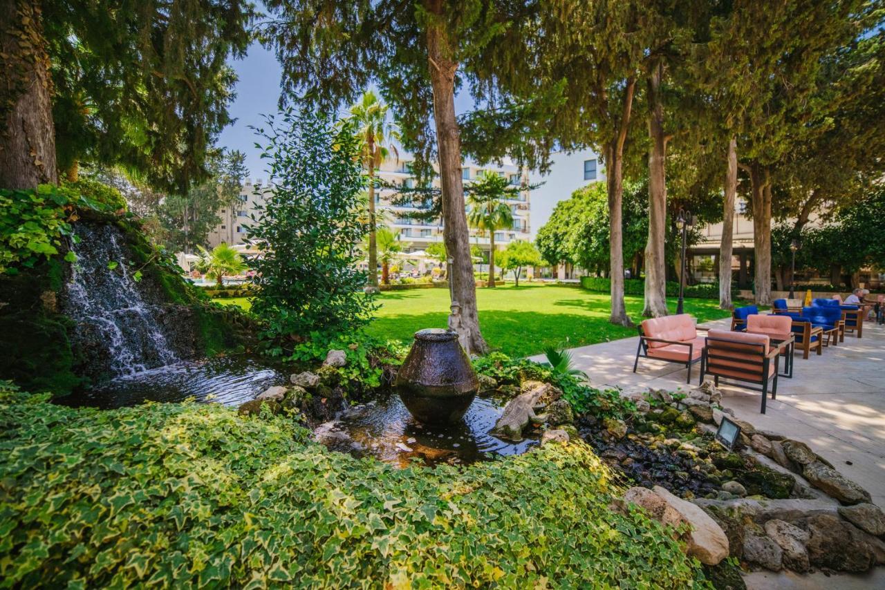 Hotel Pia Bella Kyrenia  Exterior foto
